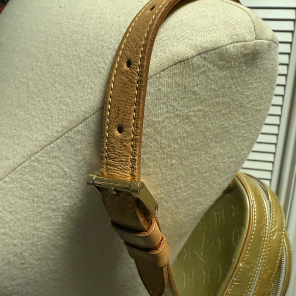 AUTH Louis Vuitton Murray gold Vernis Monogram Backpack - Picture 8 of 16